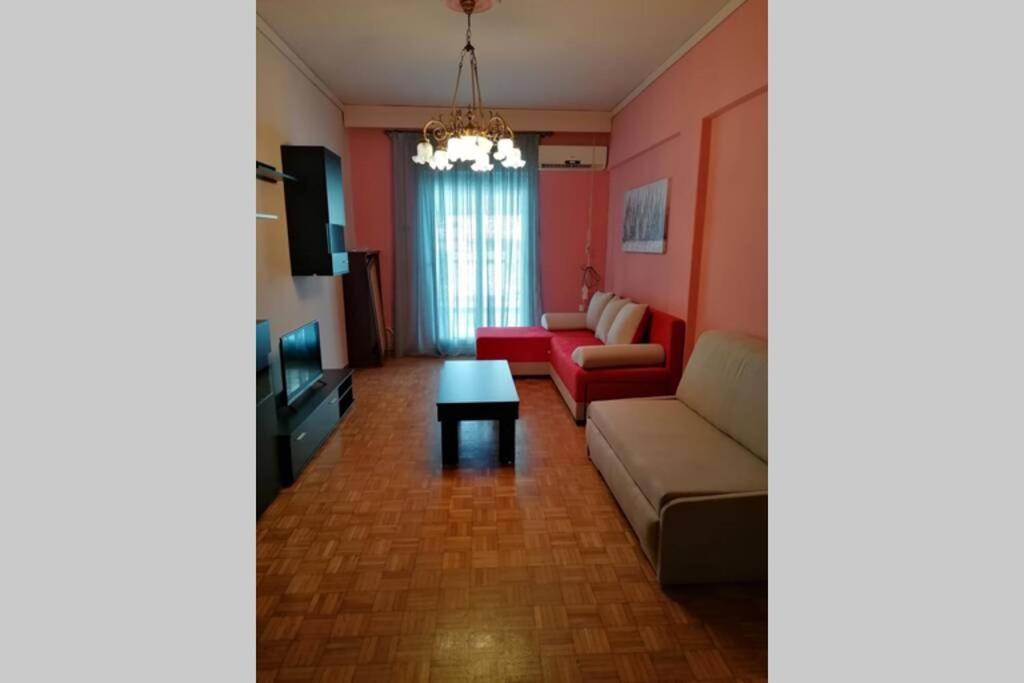 Debby'S Central Apartment كافالا المظهر الخارجي الصورة