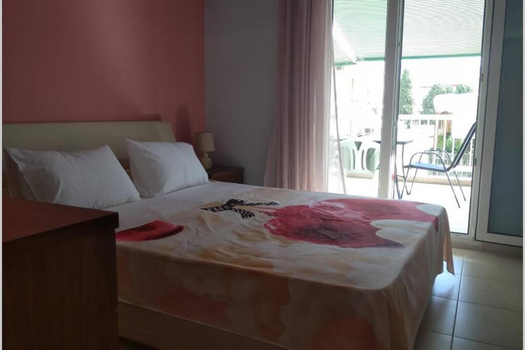 Debby'S Central Apartment كافالا المظهر الخارجي الصورة